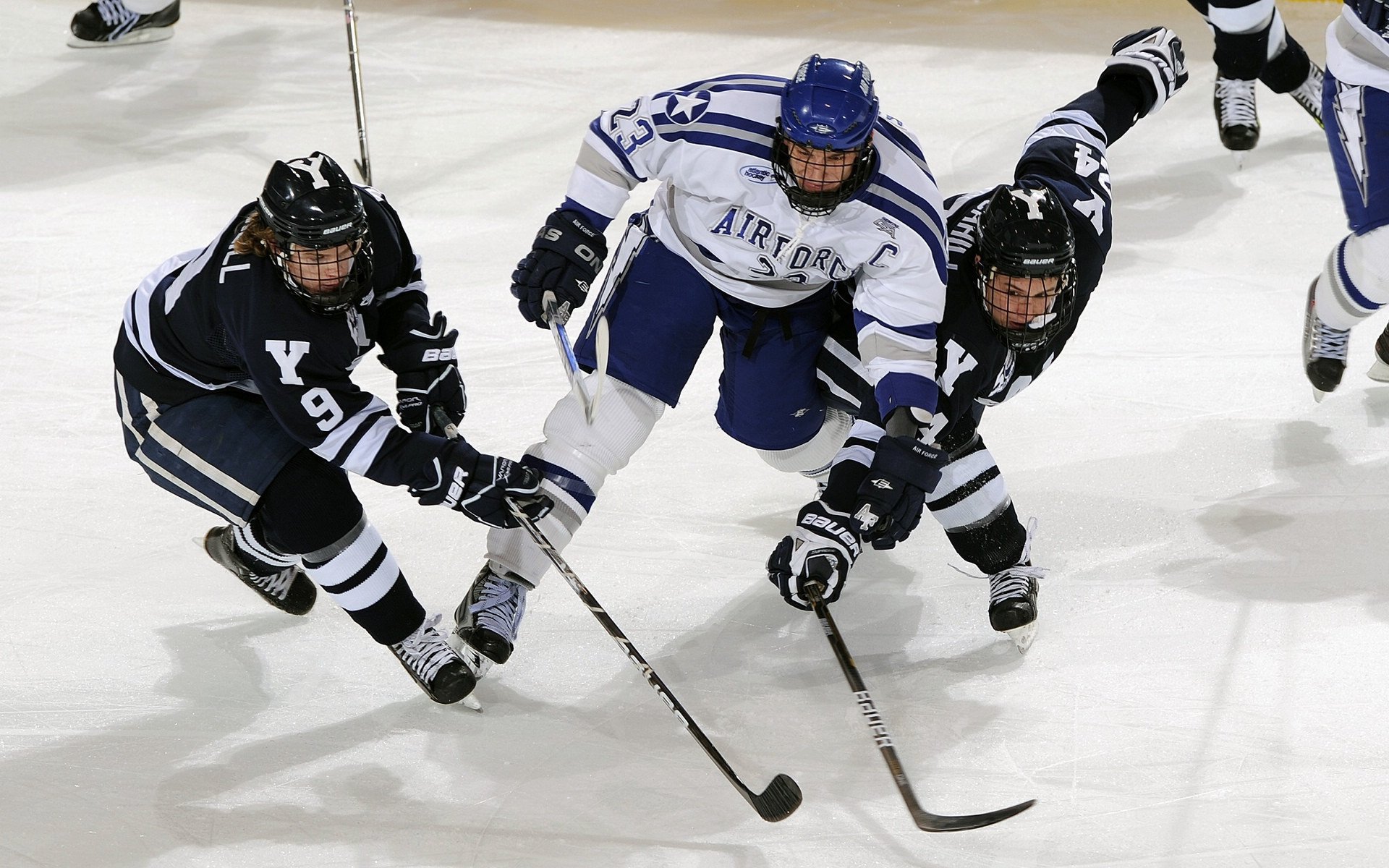 开云体育官网-死神之镰与救赎之光，弗拉霍维奇的抢七制胜之夜