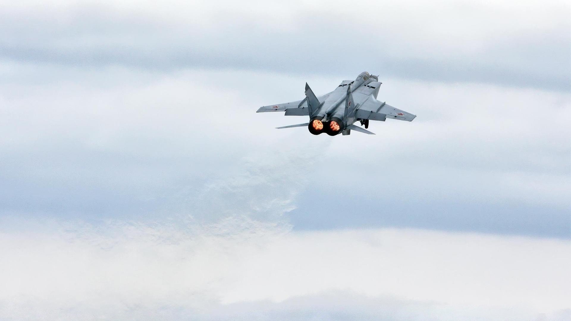 哈利伯顿冠军级表现闪耀,国王力克快船