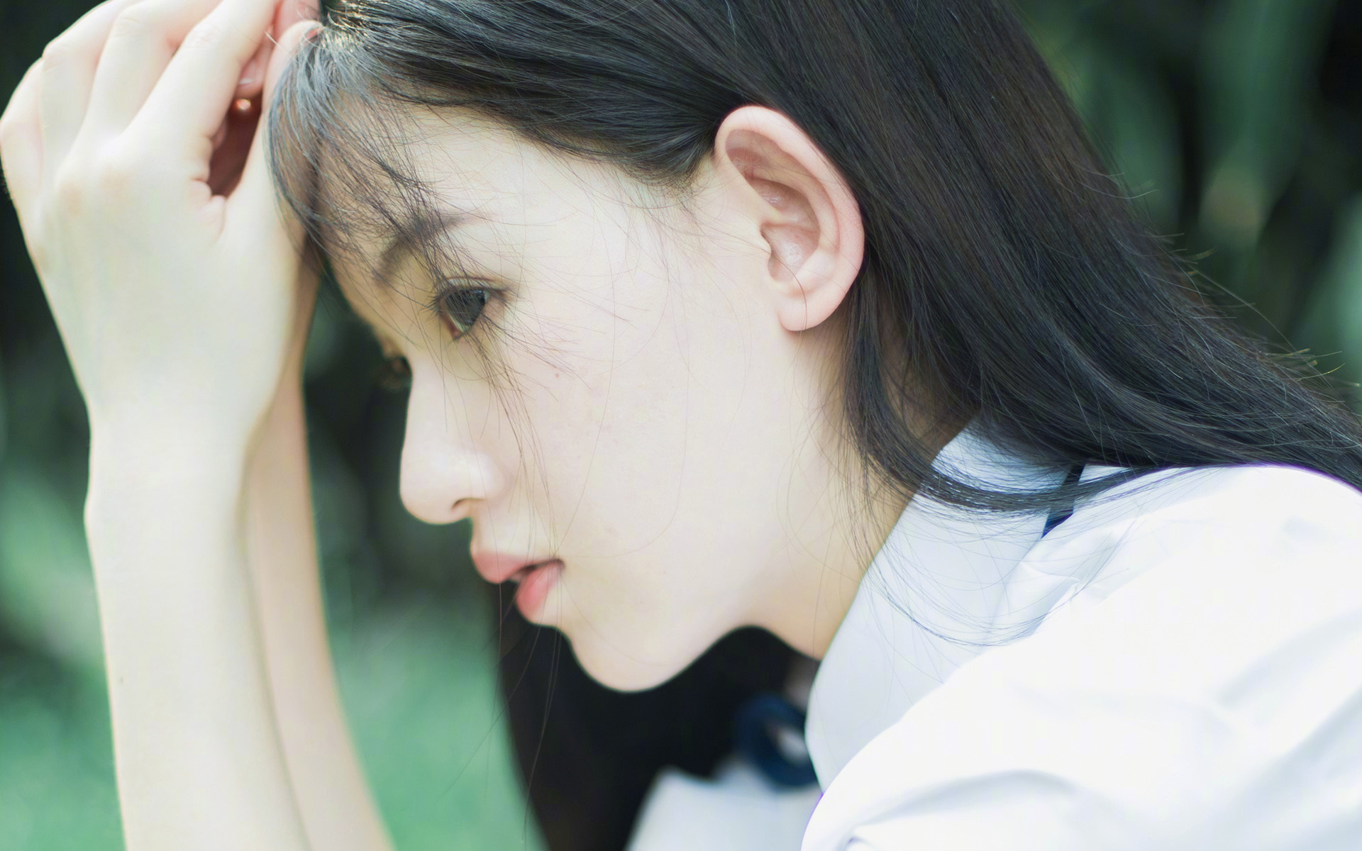 英超争冠战火纷飞，巴拉圭提前终结突尼斯悬念