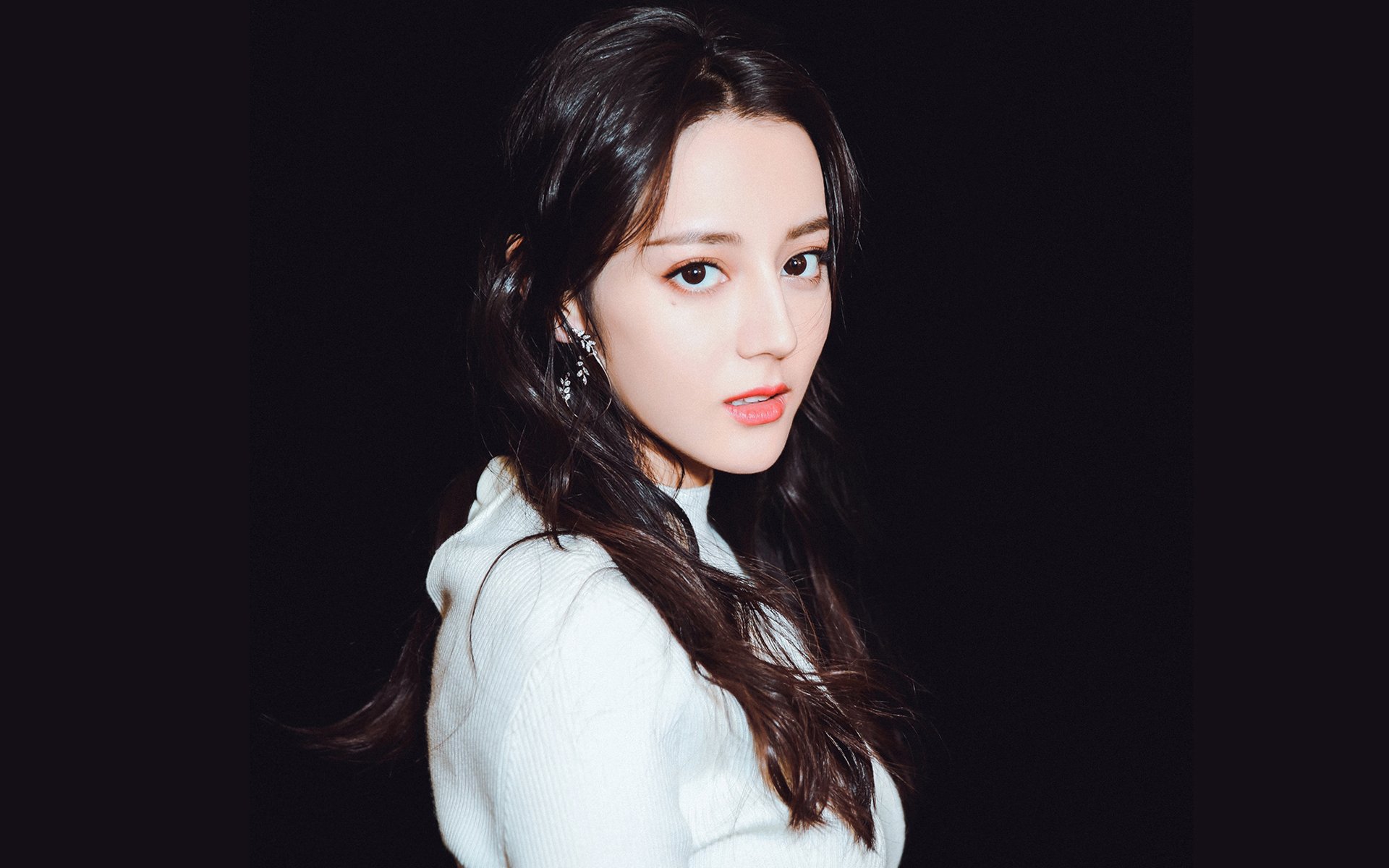 深圳队力克宇宙勇,米切尔一剑封喉定乾坤